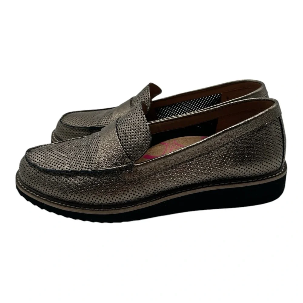 Comfortiva Align Laina Shoes Womens 10‎ M Gold Metallic Slip On Loafer Leather